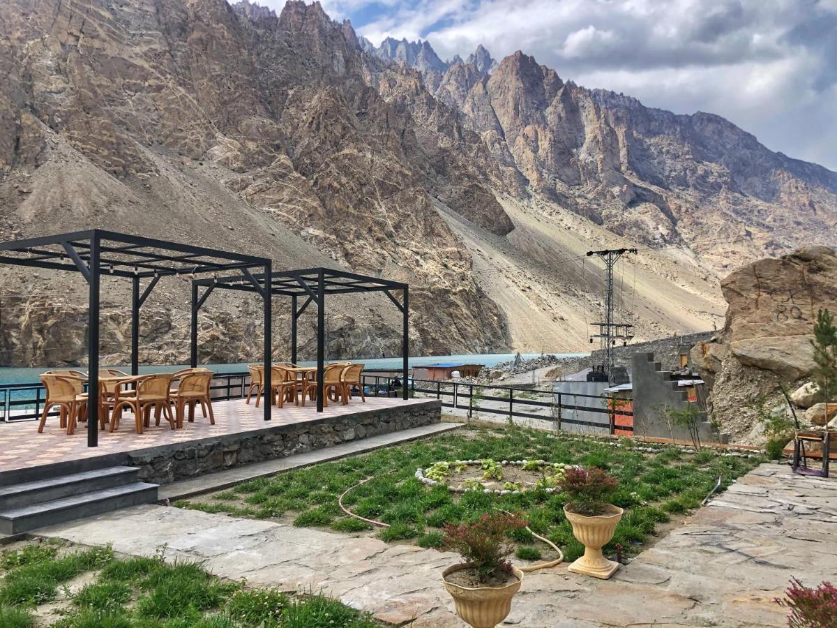 Horizon Resort Attabad Lake Hunza Karimabad  Bagian luar foto