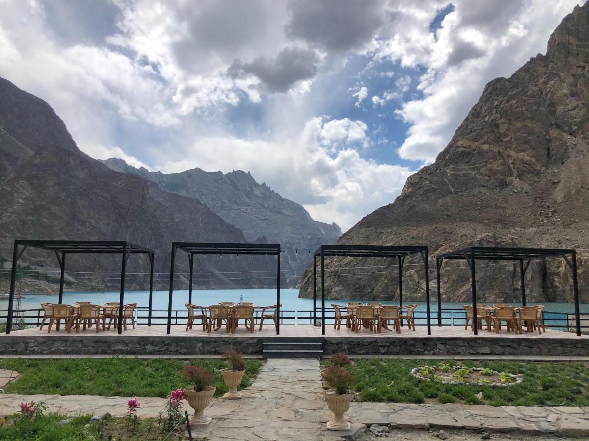 Horizon Resort Attabad Lake Hunza Karimabad  Bagian luar foto