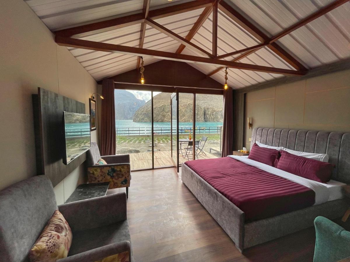 Horizon Resort Attabad Lake Hunza Karimabad  Bagian luar foto