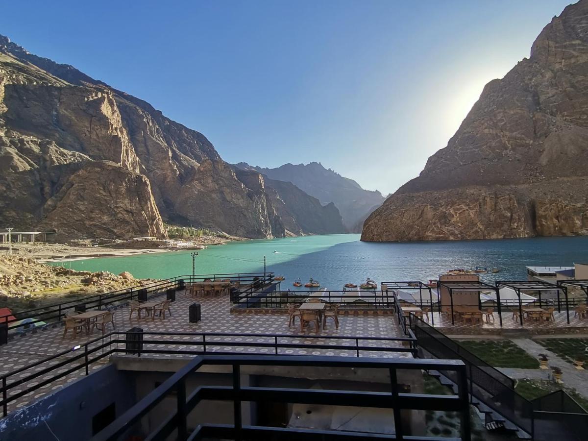 Horizon Resort Attabad Lake Hunza Karimabad  Bagian luar foto